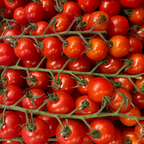 50 Large Red Cherry Tomato Seeds, Non-GMO Solanum Lycopersicum Seeds, Fast Growing, High-Yield Sweet Ruby Red Clusters, for Outdoor Planting
