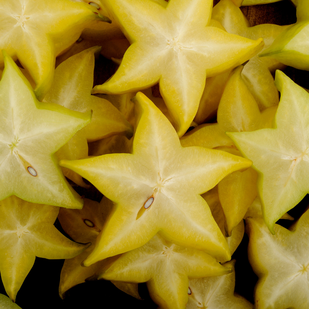 (No Ship to CA,HI,AK) Live Star Fruit Tree - 3 Gallon Pot | 30-36 Inches Tall | Self-Pollinating Fruit Tree | Well-Rooted Plant