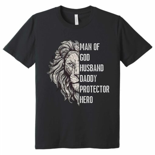 Gingerglowgifts Gifts For Dad, Father's Day Tee, Man of God Husband Daddy Protector Hero T-Shirt HTT72DNV