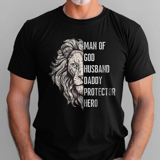 Gingerglowgifts Gifts For Dad, Father's Day Tee, Man of God Husband Daddy Protector Hero T-Shirt HTT72DNV