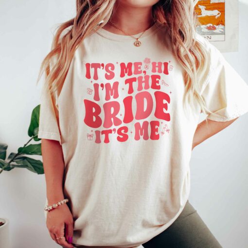 Gingerglowgifts Retro Bridal Party Gifts, I'm The Bride T-Shirt VTM129TS